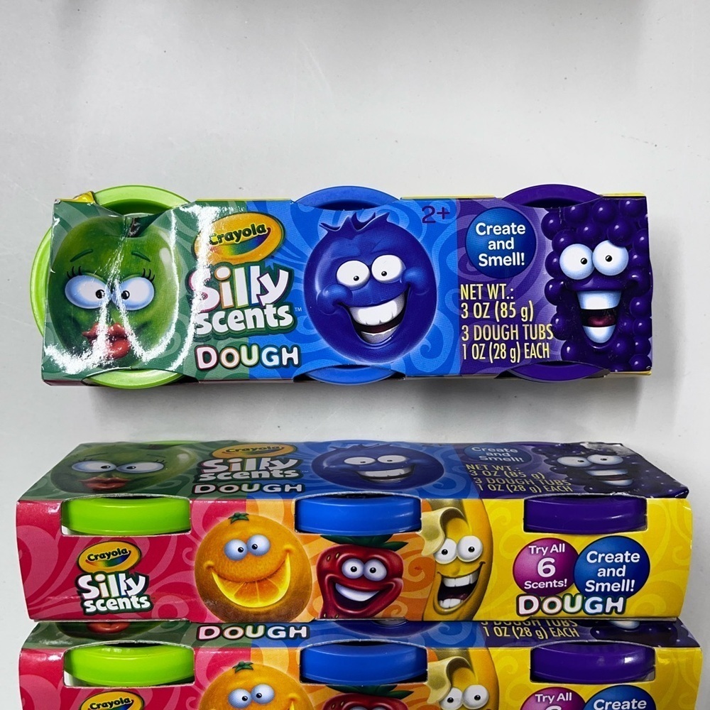 NEW Crayola Silly Scents Dough 2+ Green/Blue/Purple - Picture 3 of 7